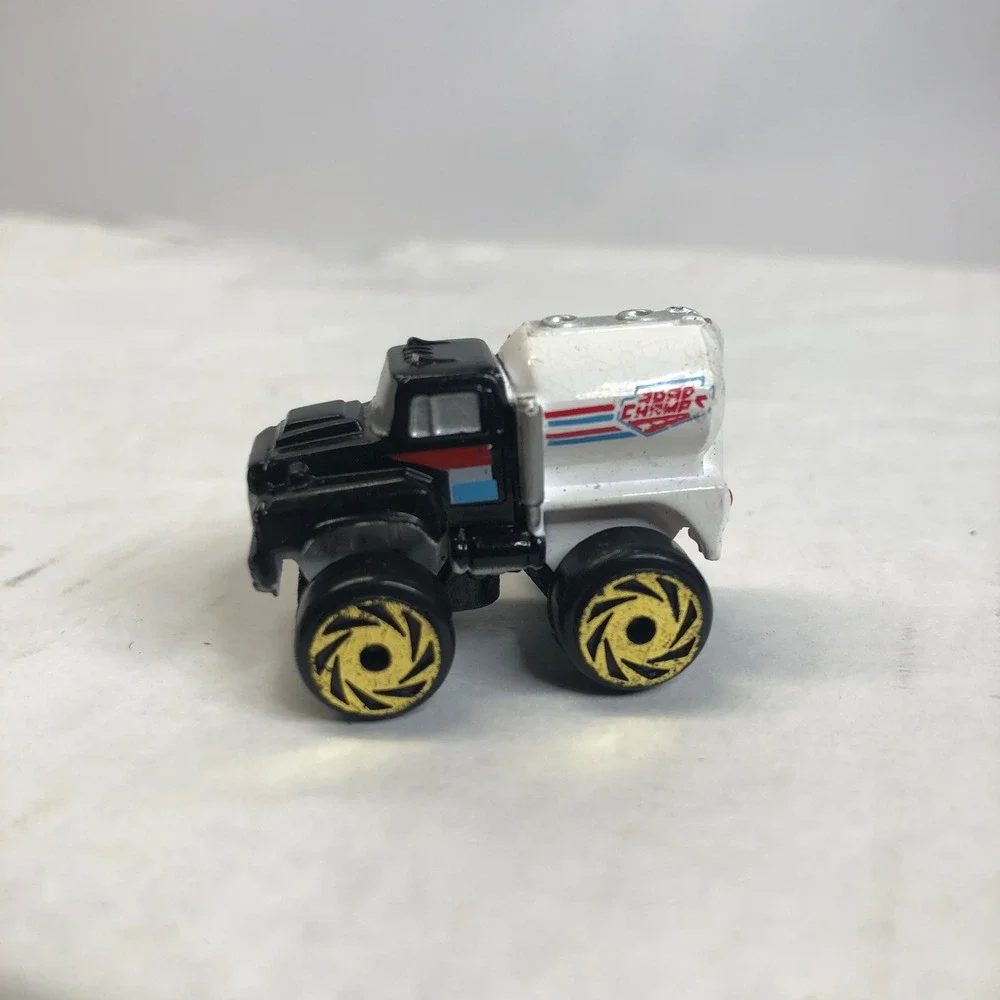 Road Champs 1987 Mini Monster Wheels Tank Tanker Truck White Black Micro Vintage